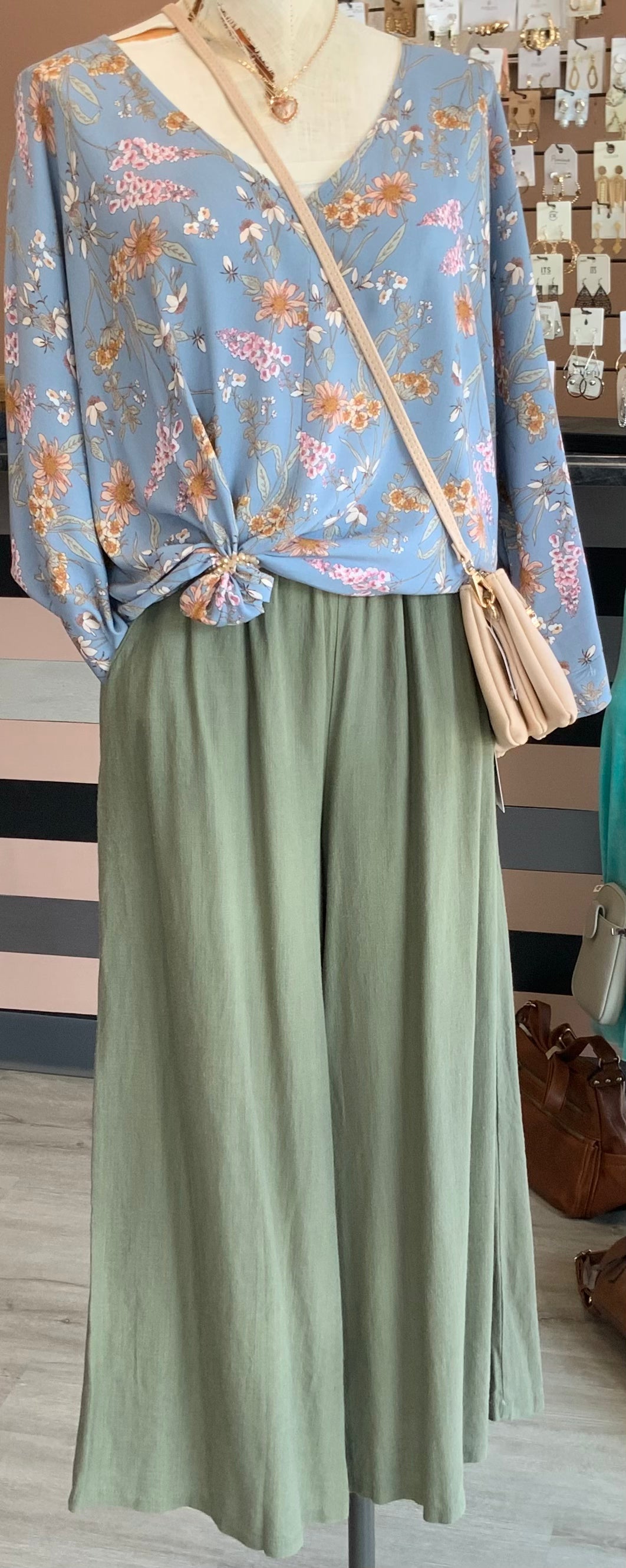 Floral V~neck Oversized Blouse BLUE