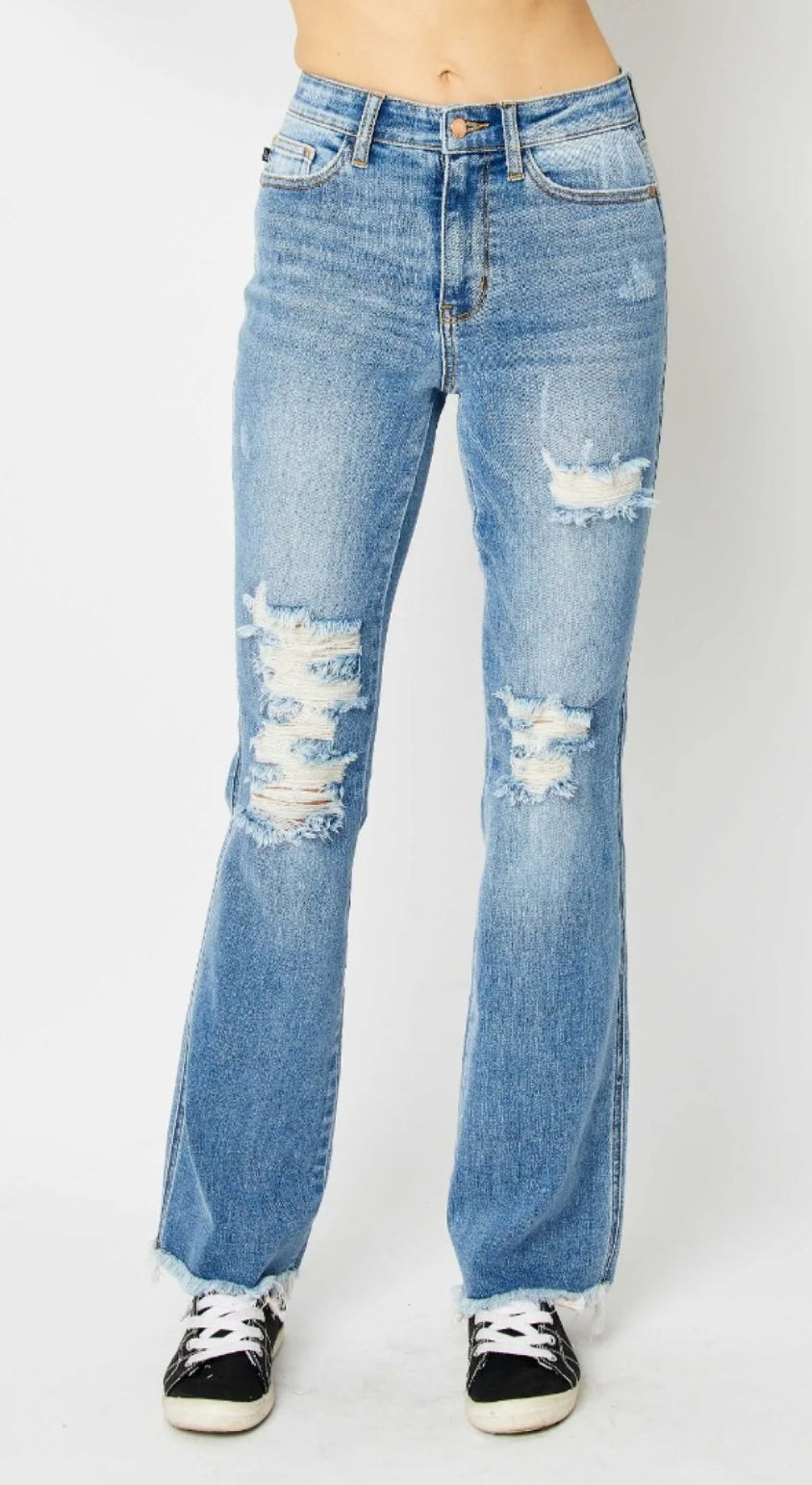 JUDY BLUE HR Destroyed W/ Fray Hem 82542 32.5"