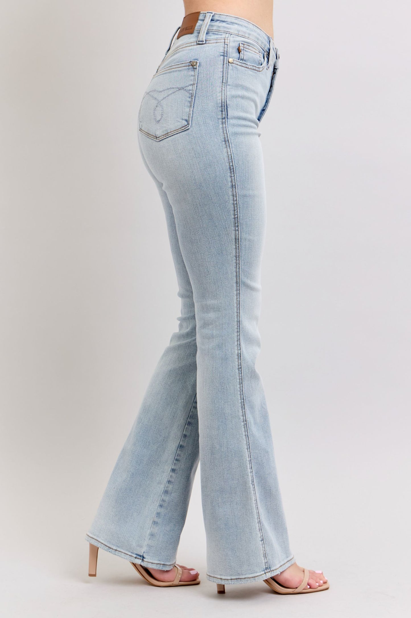 JUDY BLUE Tum Ctrl Bootcut HR 32"