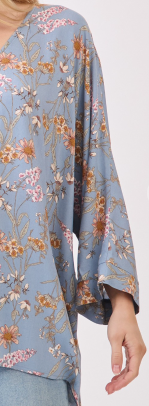 Floral V~neck Oversized Blouse BLUE