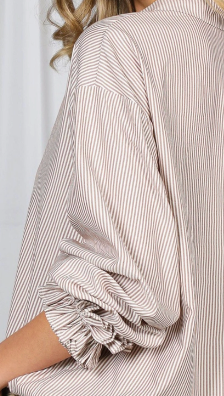 The Hampton Stripe Shirt BROWN