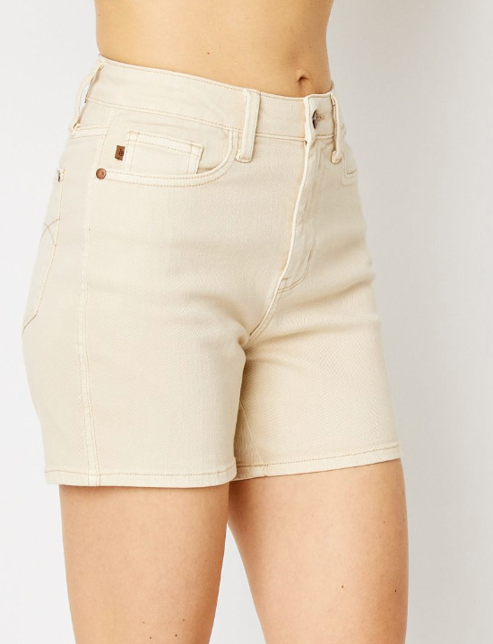 JUDY BLUE Embroidered Pocket HR BONE 5"