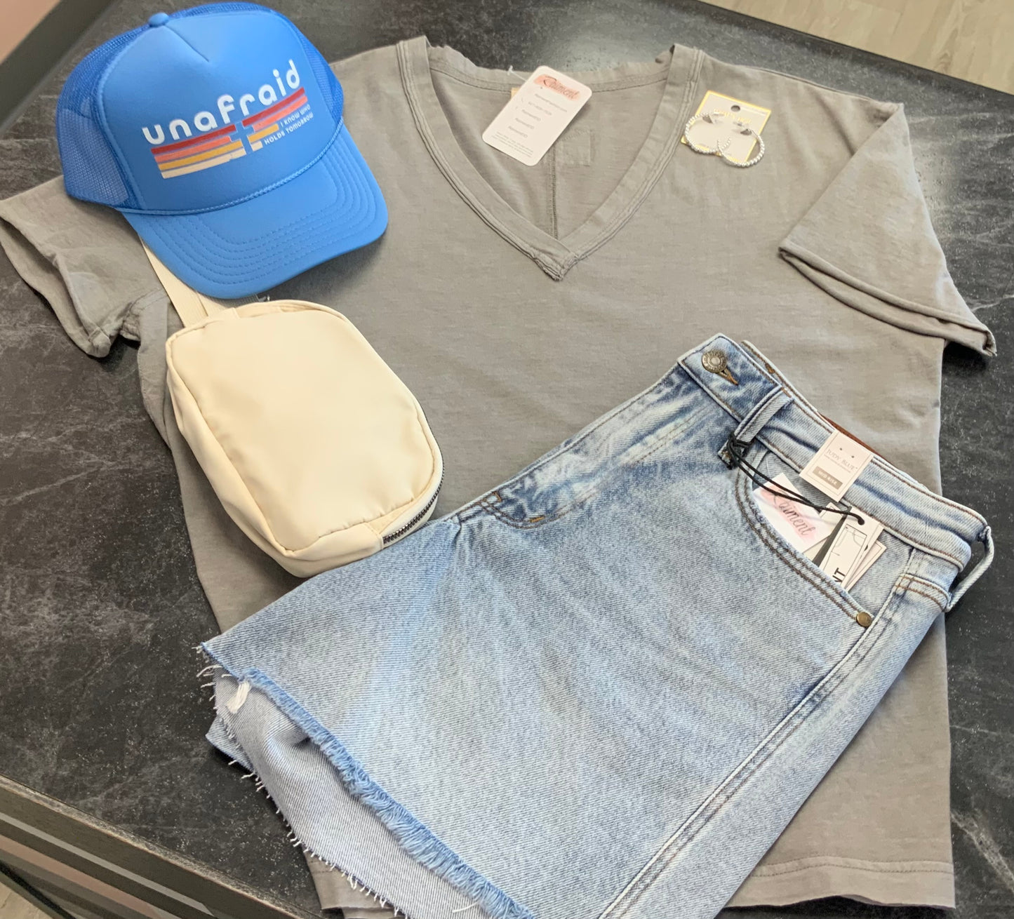 Vintage Wash Essential Tee GRAY