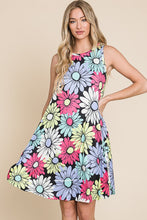 Load image into Gallery viewer, Meka Floral Print Swing Dress
