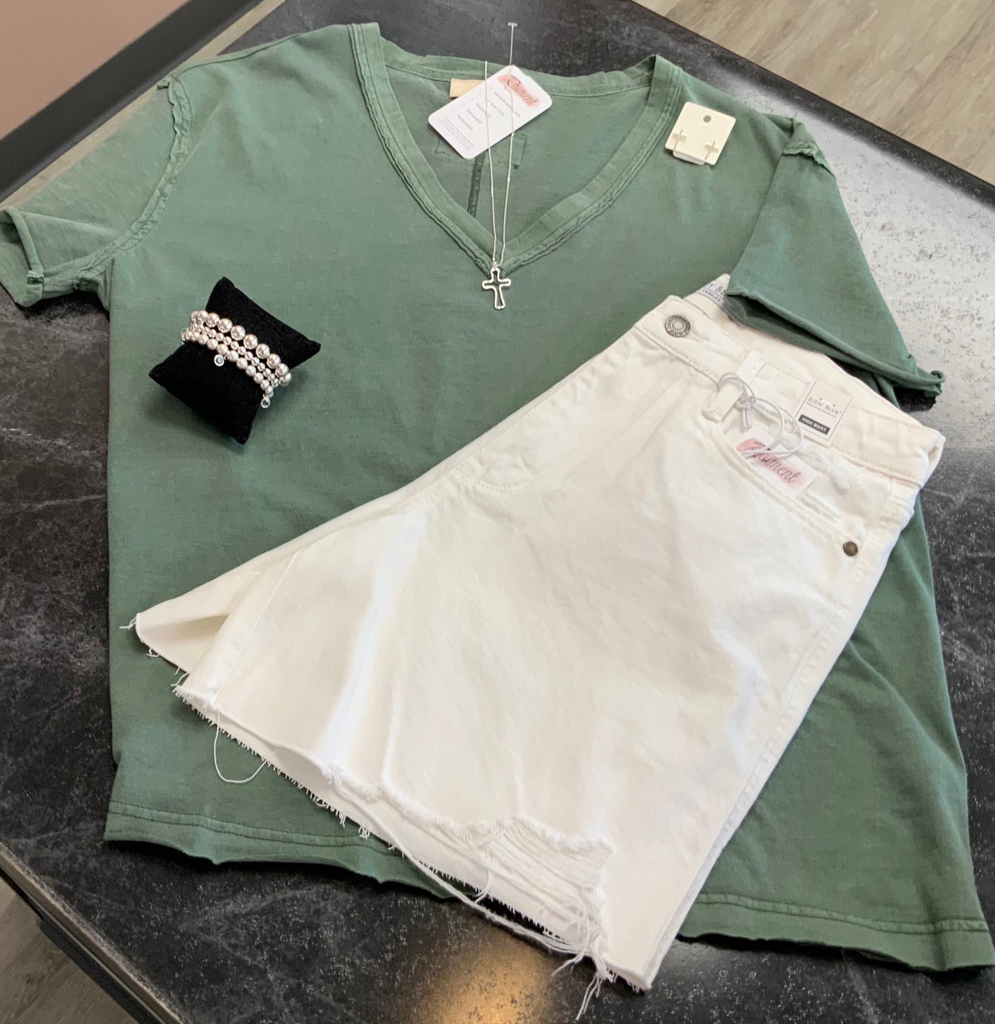 Vintage Wash Essential Tee GREEN