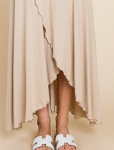 Load image into Gallery viewer, High &amp; Low Flare Long Skirt BEIGE
