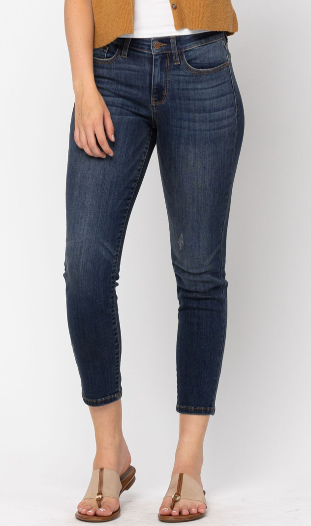 82251 Mid-Rise Cropped 27