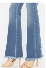 Load image into Gallery viewer, KC7882M HR Double Button Boot Cut 33&quot;
