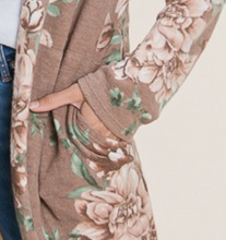 Load image into Gallery viewer, Tami Floral Knit Cardi TAUPE
