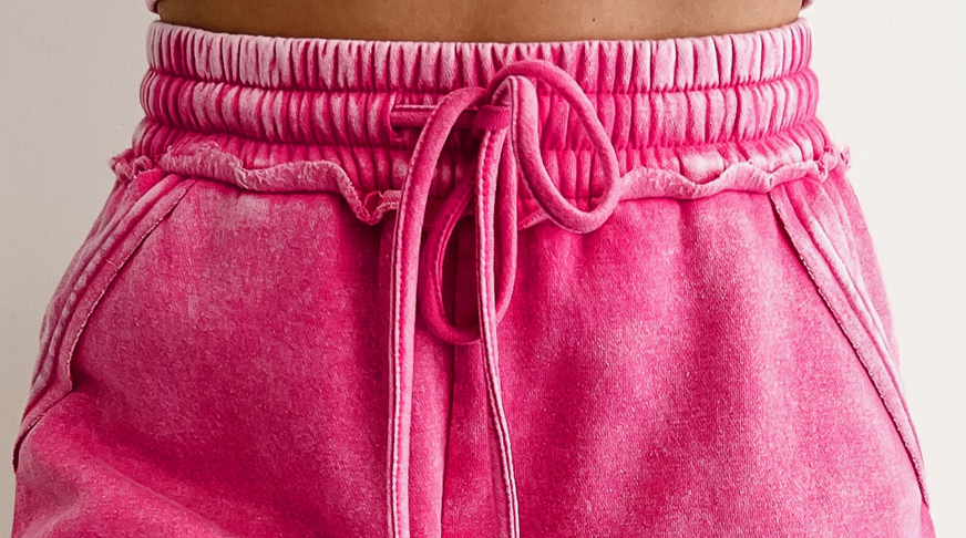 Mineral Wash Raw Shorts FUCHSIA 3"