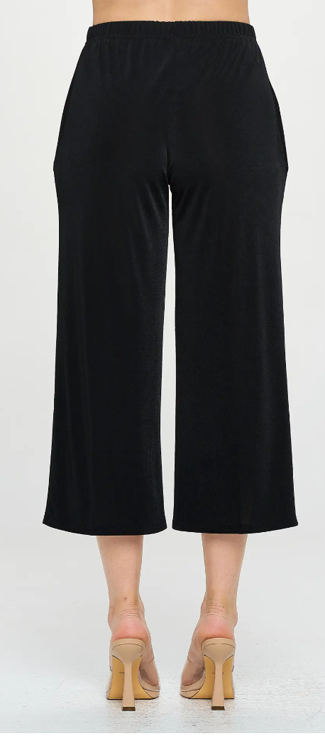 Everyday/Travel Wide Leg Ankle BLACK