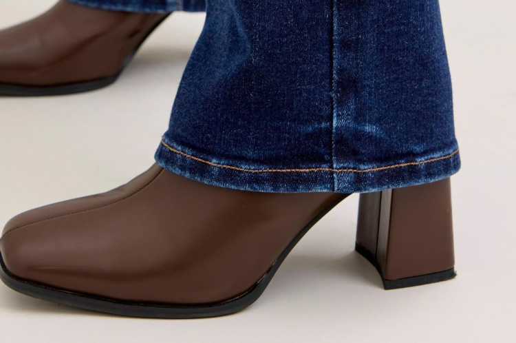 JUDY BLUE Straight MR 32"