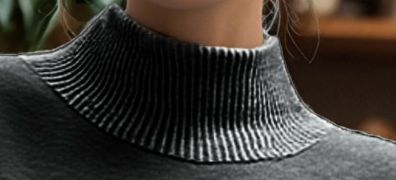 Fleece Sweatshirt With Wave Rib BLACK