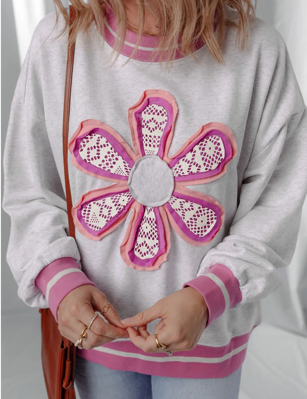Flower Patch Contrast Trim Sweatshirt GRAY