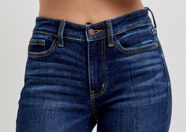 JUDY BLUE Petite Washed Bootcut MR 29"