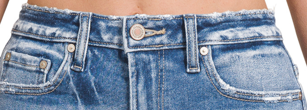 Zenana Raw Hem Shorts MR 3.5"