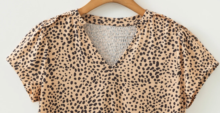 Cheetah Frill V~Neck Shirred Blouse KHAKI