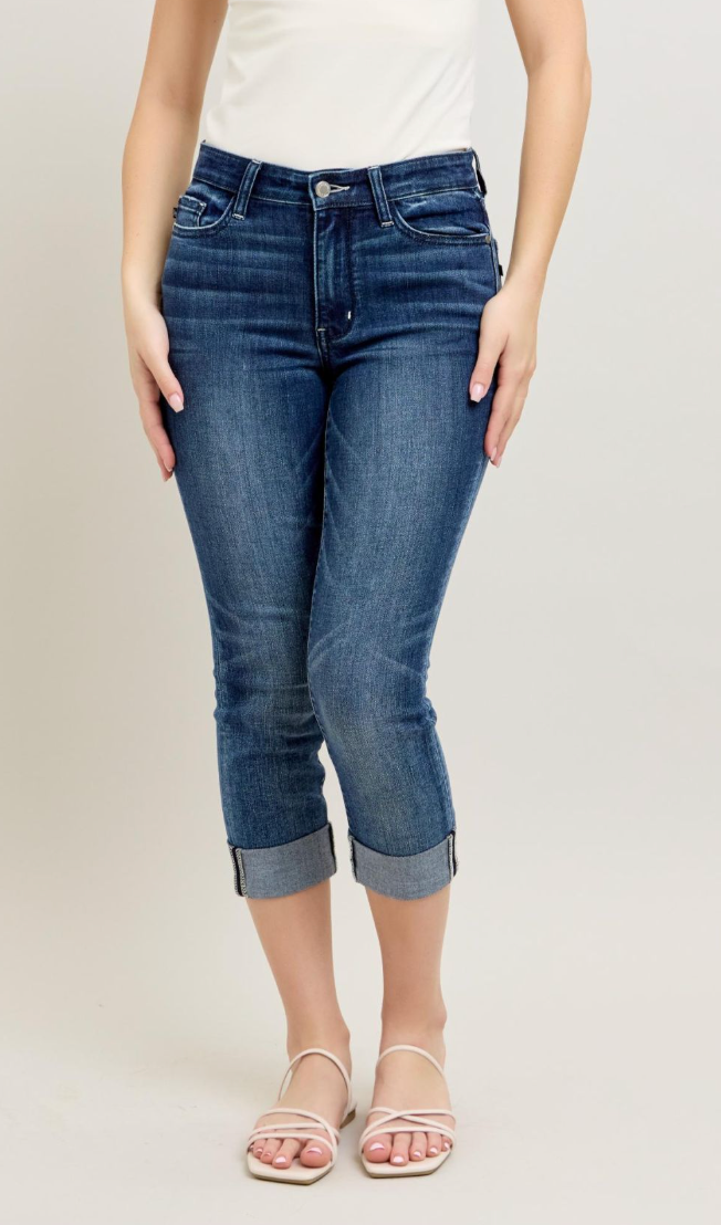 JUDY BLUE Cuffed Capri MR 23"/27.5"