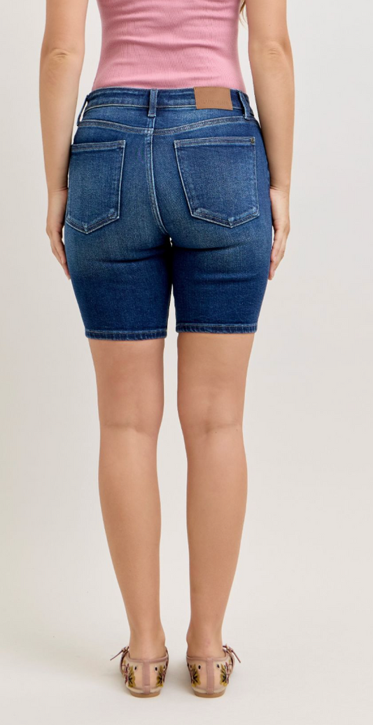 JUDY BLUE Bermuda MR 8"