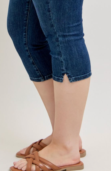 JUDY BLUE Tum Ctrl HR Capri 22"