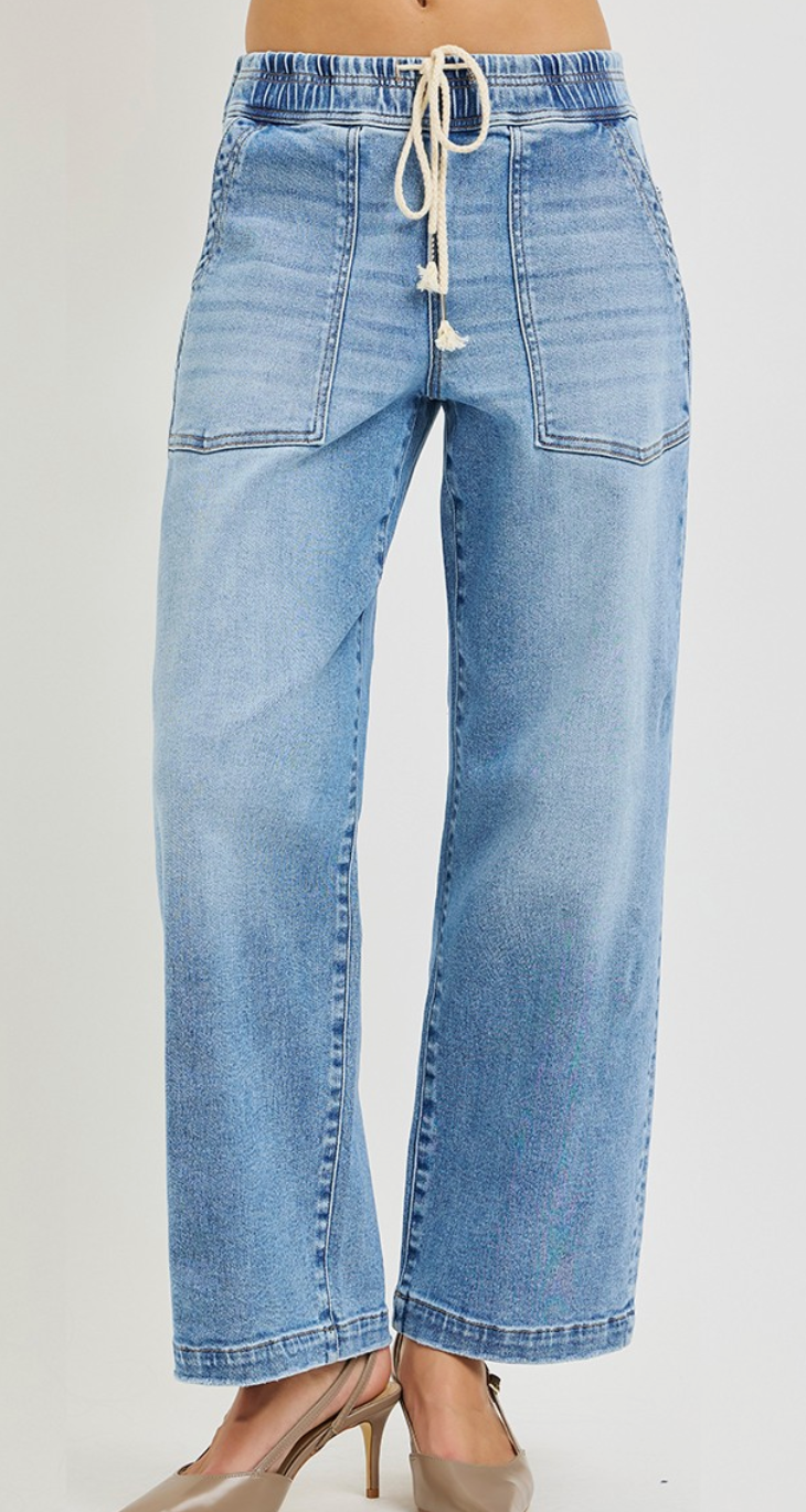 RISEN Elastic Waist Slouchy Crop 27.5"