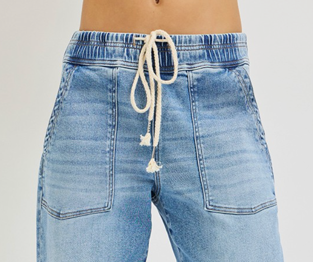 RISEN Elastic Waist Slouchy Crop 27.5"