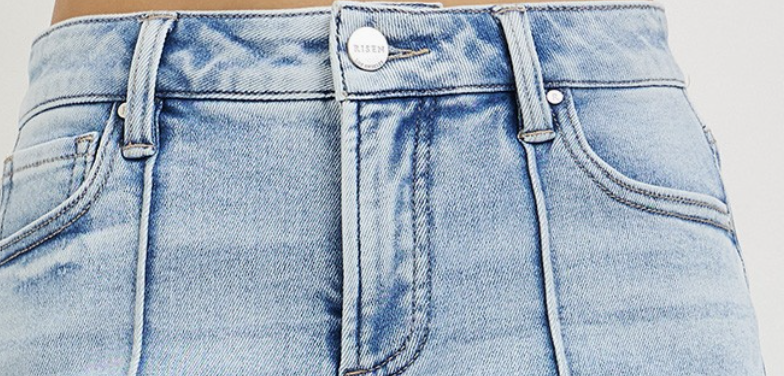 RISEN Tum Ctrl HR Pintuck Shorts 4.5"