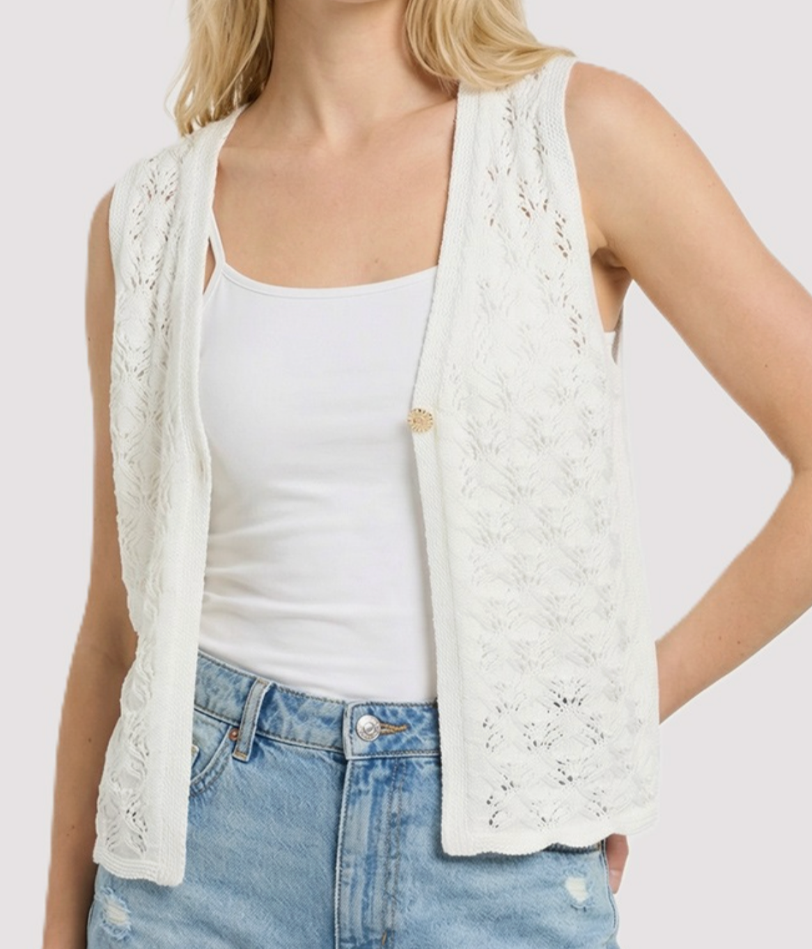 Light & Lovely Knit Vest WHITE
