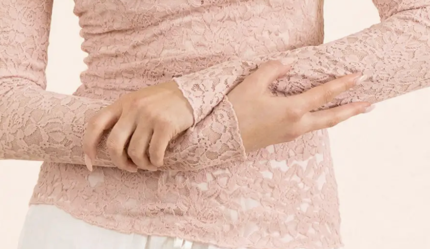 Lace Layering Mock Neck Top BLUSH