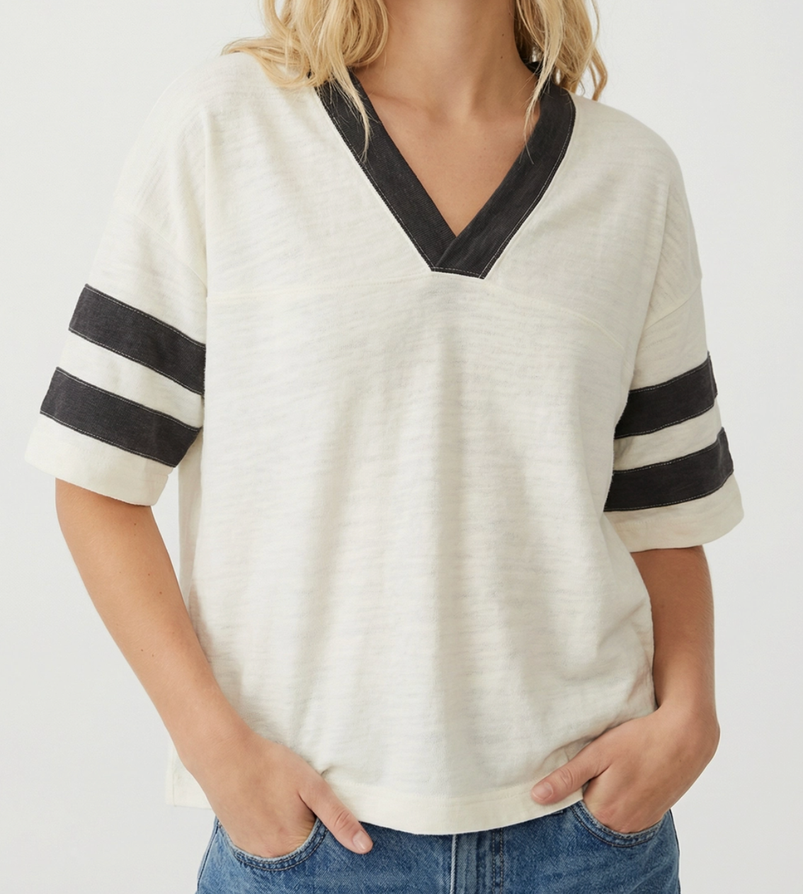 Varsity Weekend V~Neck Tee IVORY