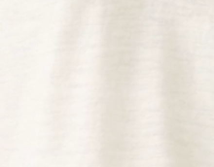 Varsity Weekend V~Neck Tee IVORY