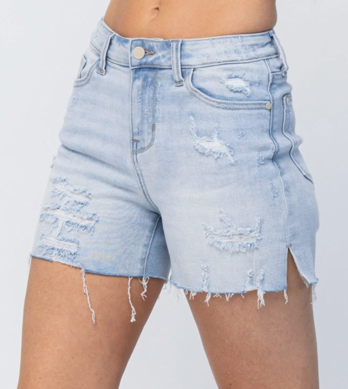 JUDY BLUE Raw Hem HR 3.75