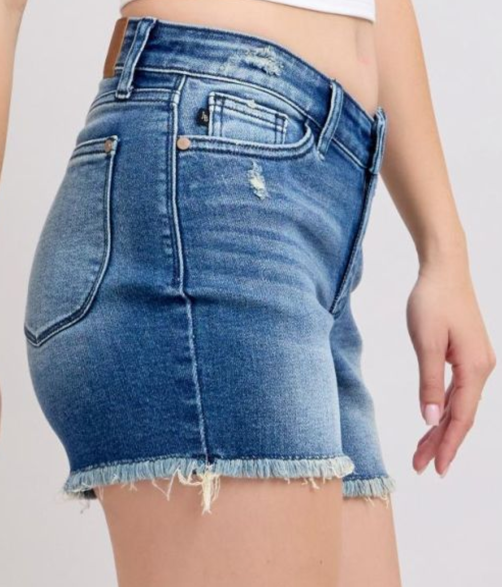 JUDY BLUE Fray V Waist HR 3.75
