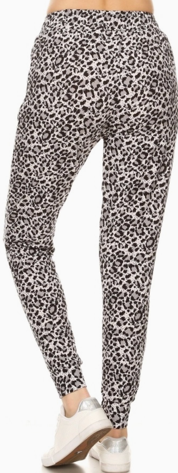 Wild About Comfort Joggers LEOPARD