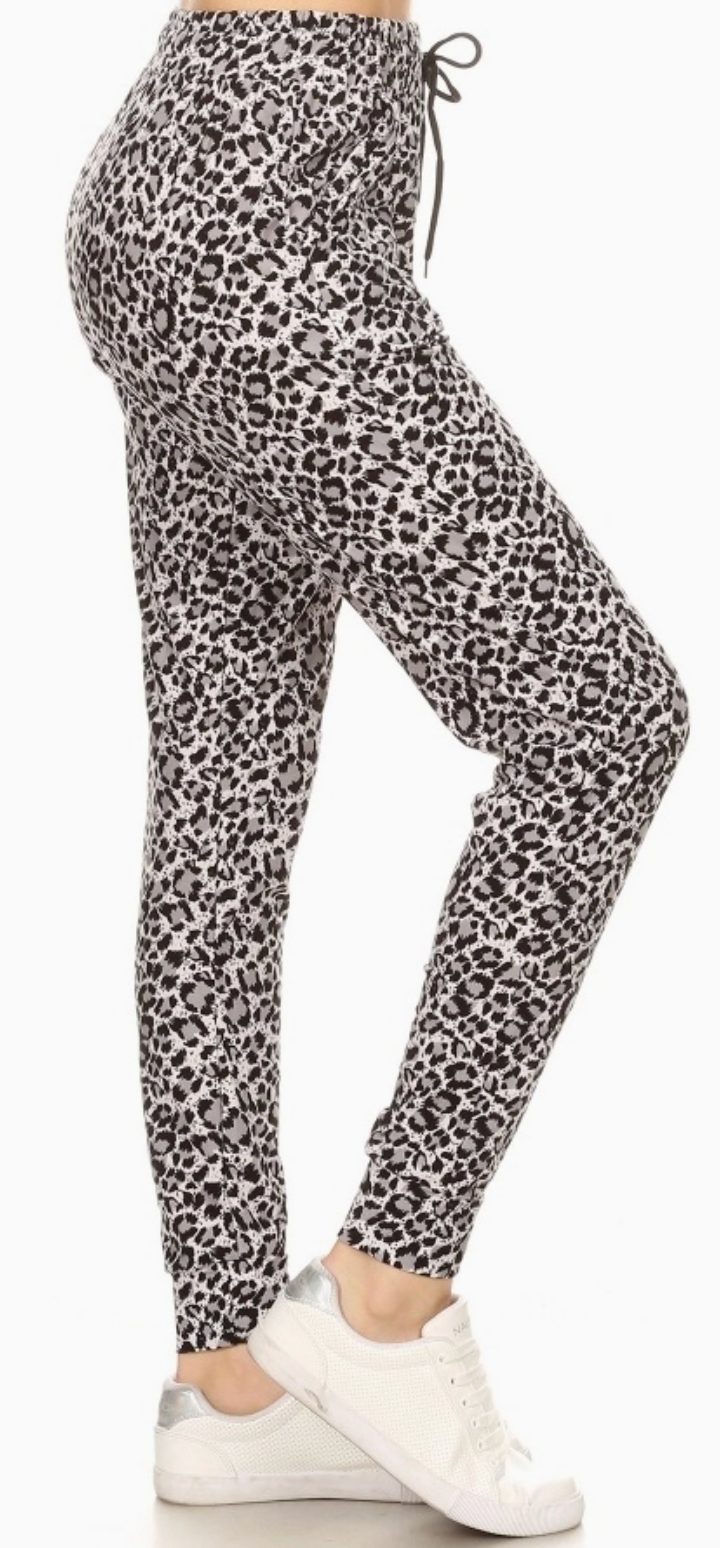 Wild About Comfort Joggers LEOPARD