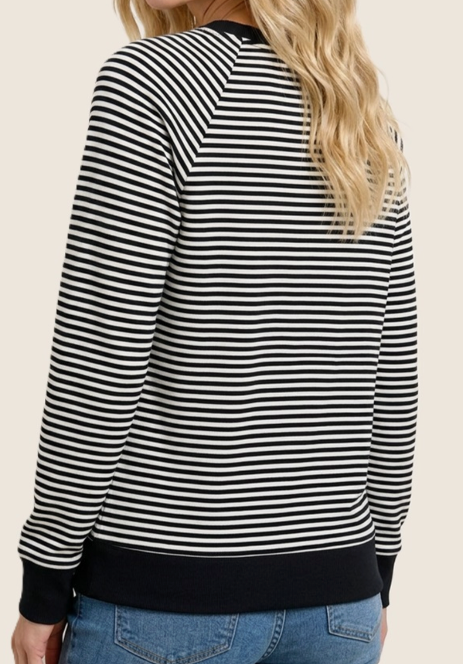 Casually Classic Sweatshirt NAVY