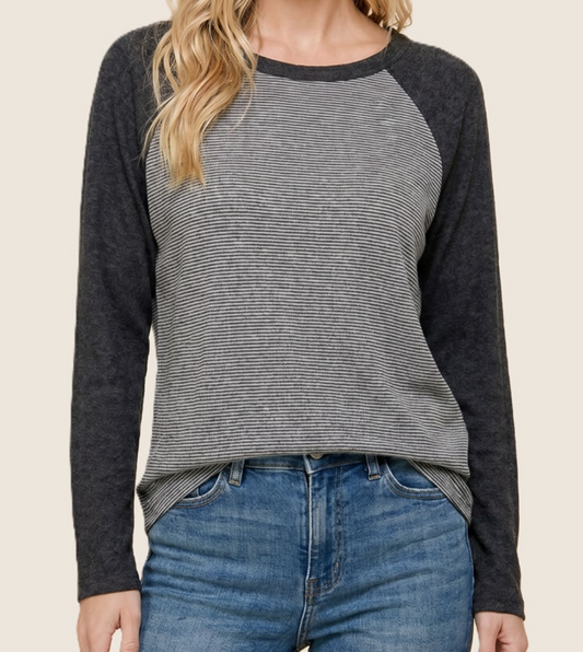 Casual Connection Top CHARCOAL