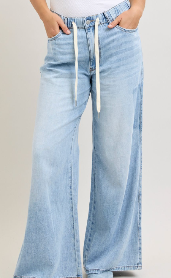 JUDY BLUE Featherweight HR 31'