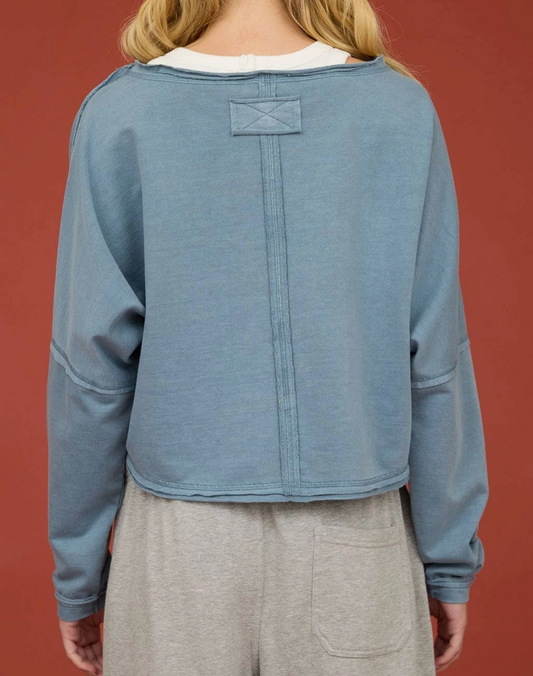 Off Duty Raw Edge Crop DUSTY BLUE