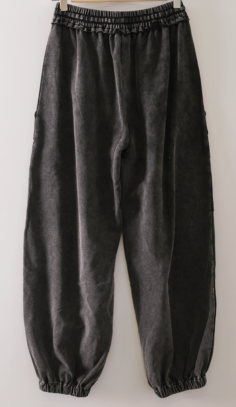 Wander Free Mineral Wash Joggers BLACK