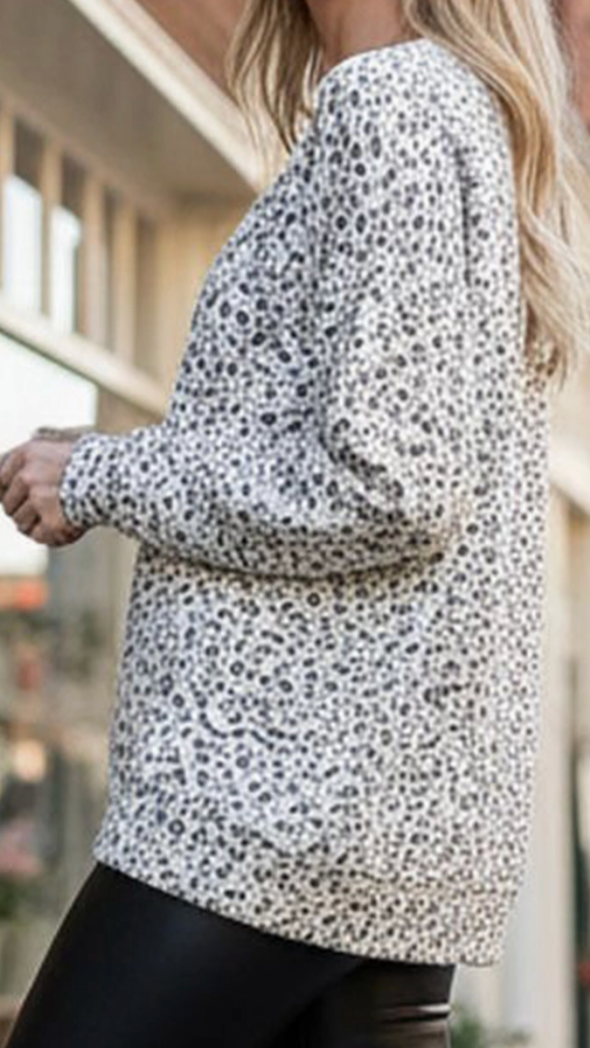 Snow Leopard Sweatshirt CREAM