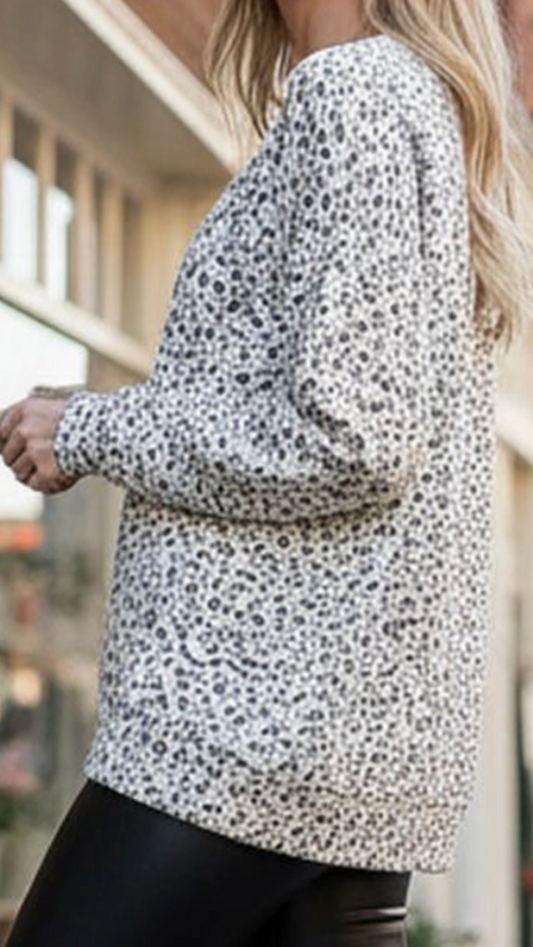 Snow Leopard Sweatshirt CREAM
