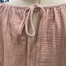 Load image into Gallery viewer, Timeless Tying V~Neck Blouse MAUVE

