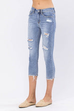 Load image into Gallery viewer, JB 82272 Mid Rise Distressed Capri
