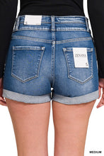 Load image into Gallery viewer, MED1483A Cuffed Double Button Shorts 3&quot;
