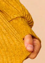 Load image into Gallery viewer, Rib Babydoll Bubble Sleeve Knit MUSTARD
