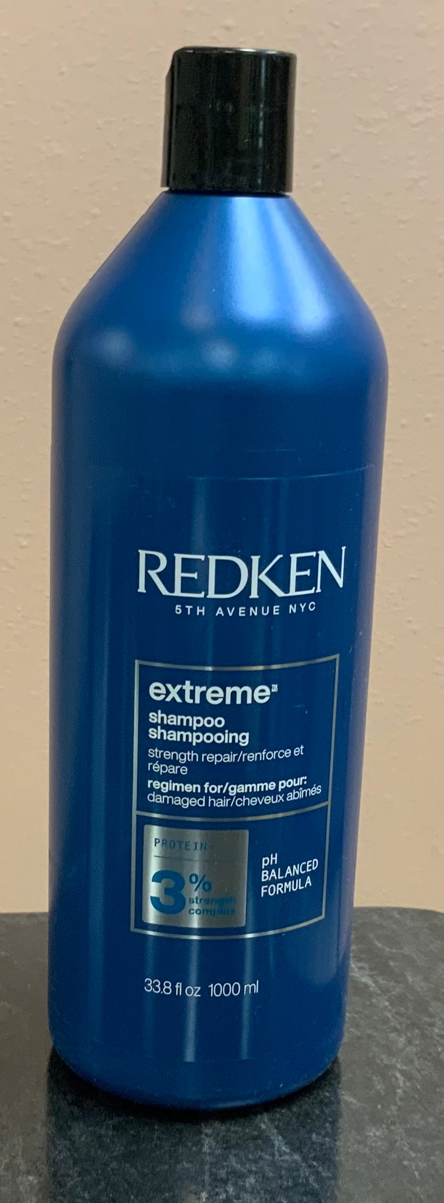 REDKEN extreme shampoo