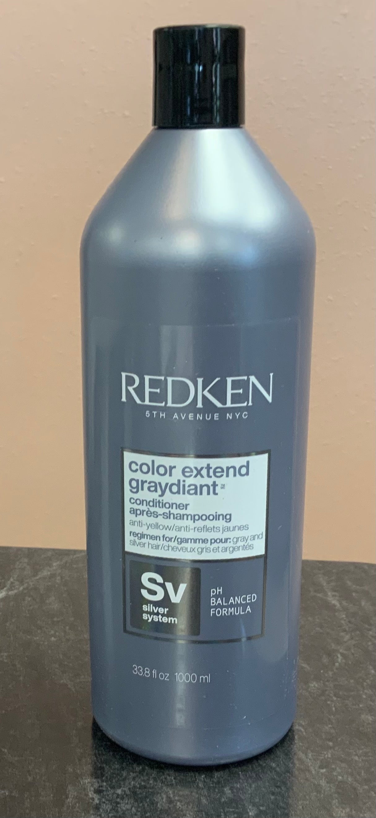 REDKEN color extend graydiant conditioner