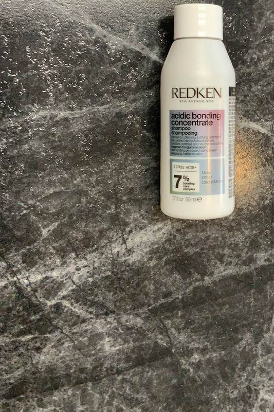 REDKEN acidic bonding concentrate shampoo